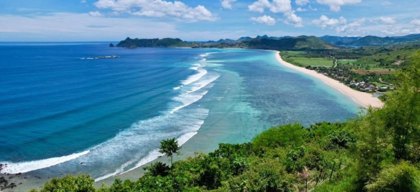 南ロンボクは西ヌサ・トゥンガラ州で有名な地域の一つとなった(写真:Instagram@samaralomboklife、2026年4月30日)